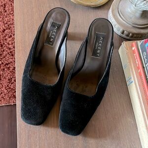 Suede mule heels -90s vintage